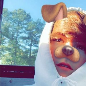 Meet your Posher, Dillon